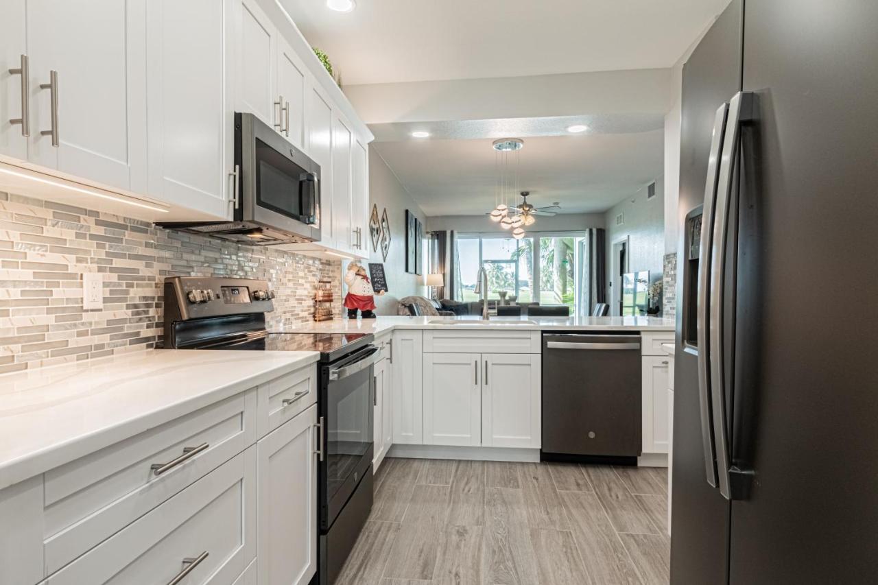 Greenlinks At Lely Luxury White Orchid Fully Renovated Modern 1St Floor 3Bdr Golf Resort Villa North North Naples Esterno foto